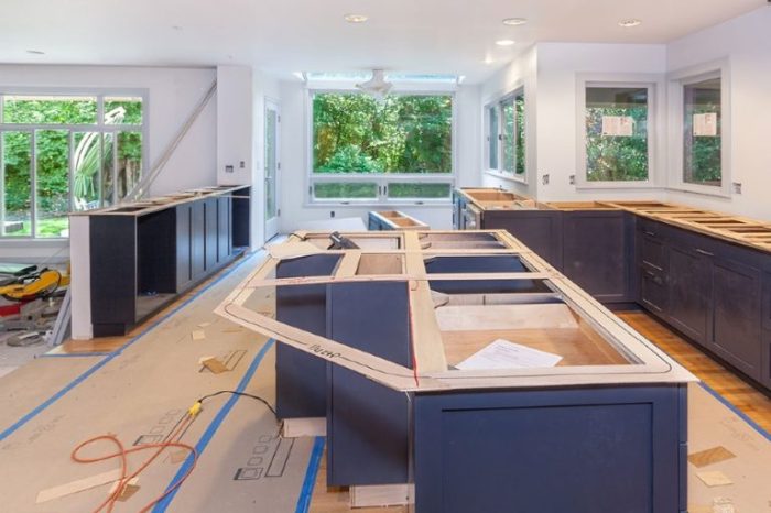 Here's Exactly Who to Hire for a Bathroom Remodel Project